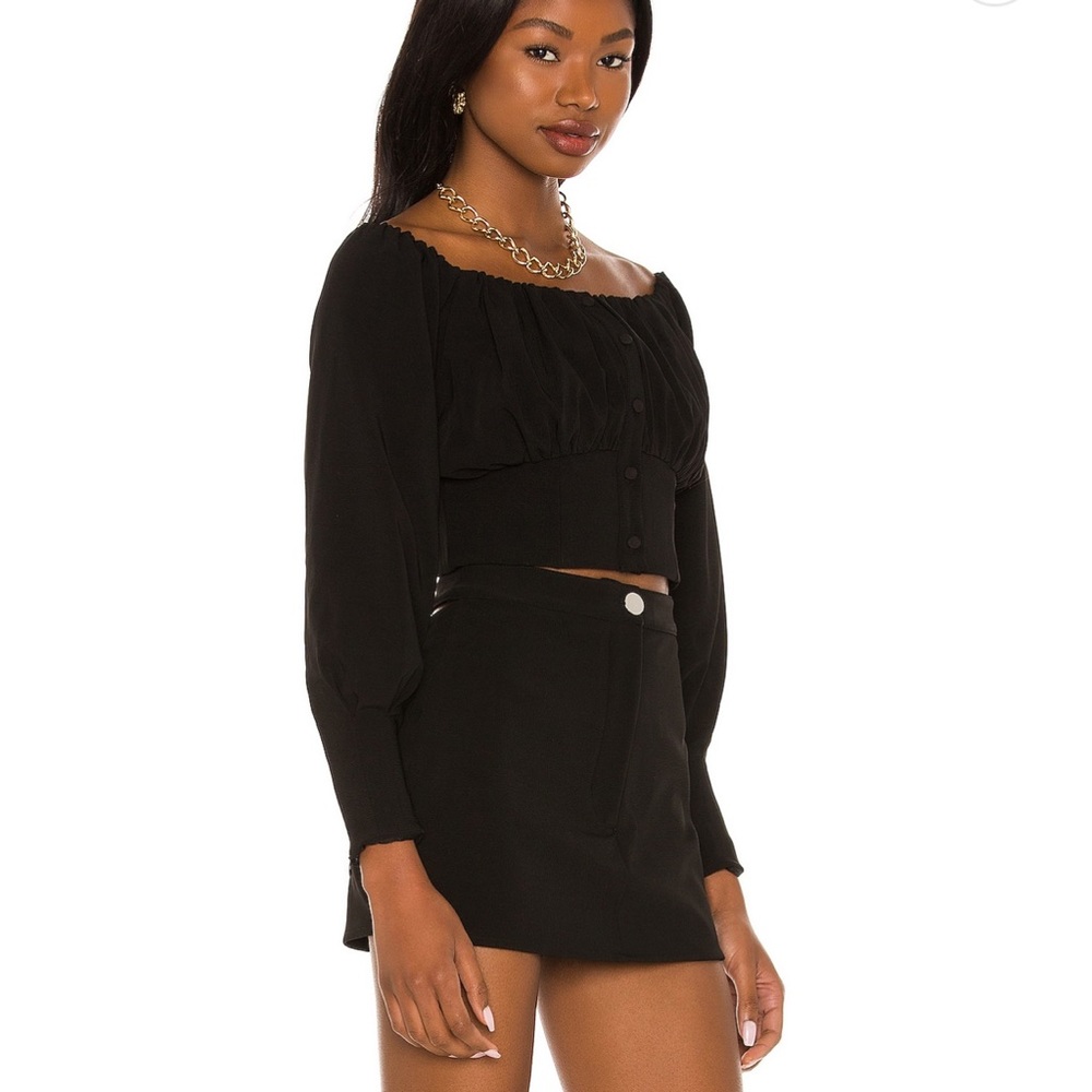 Off Shoulder Cropped Blouse - Picture 2 of 5